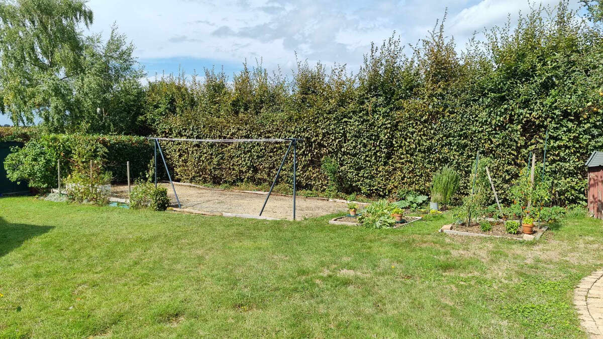 Maison à SAINT-CALAIS