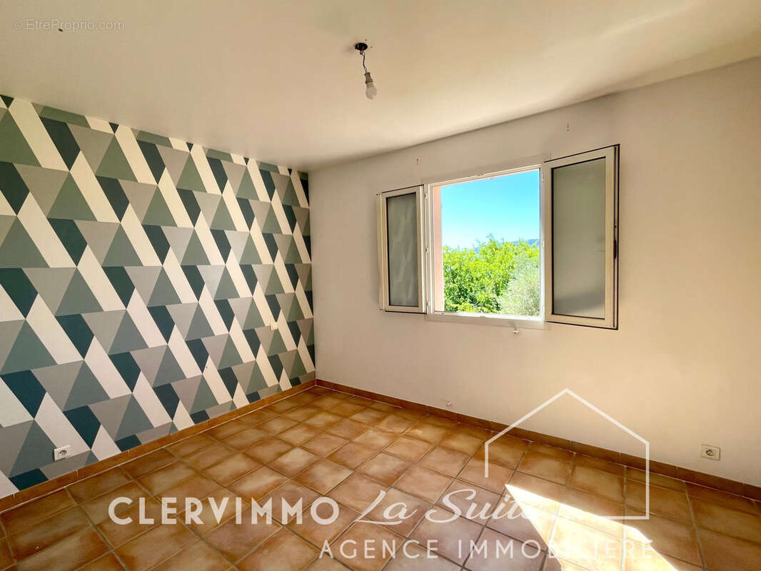 Maison à MARSEILLE-11E