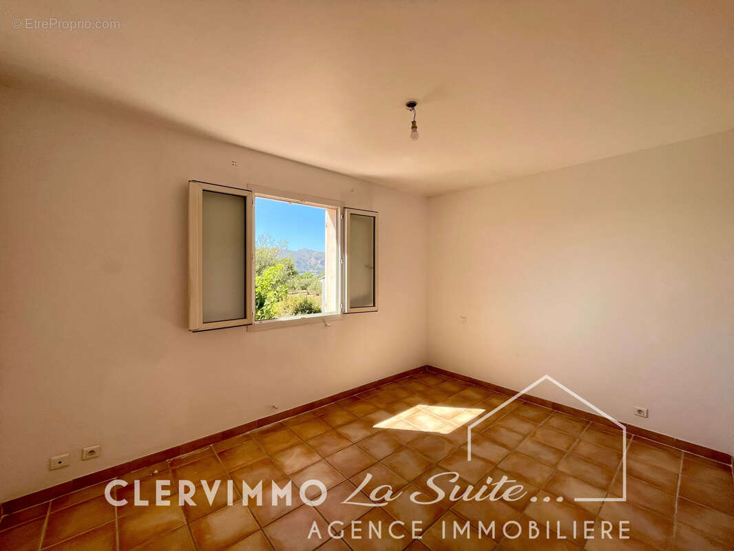 Maison à MARSEILLE-11E