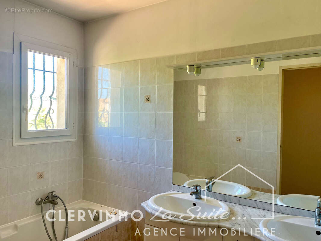 Maison à MARSEILLE-11E