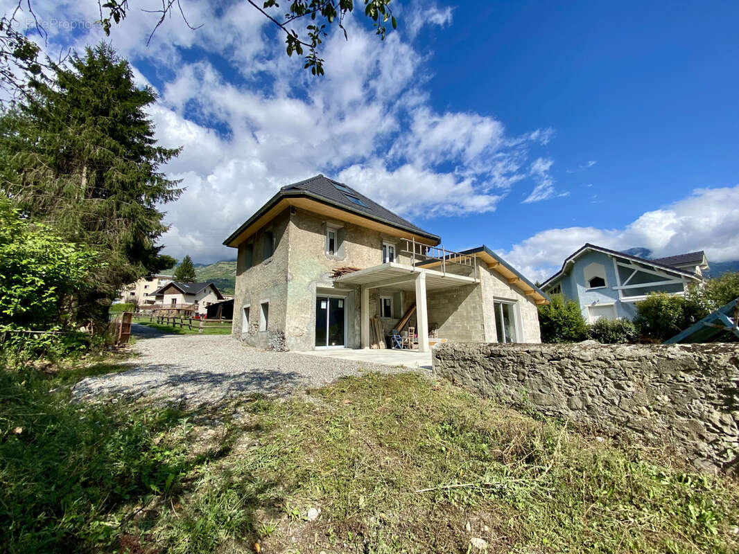 Maison à SAINT-JEAN-DE-MAURIENNE