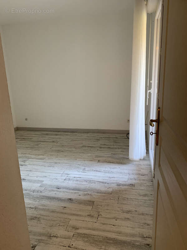 Appartement à LE PONTET