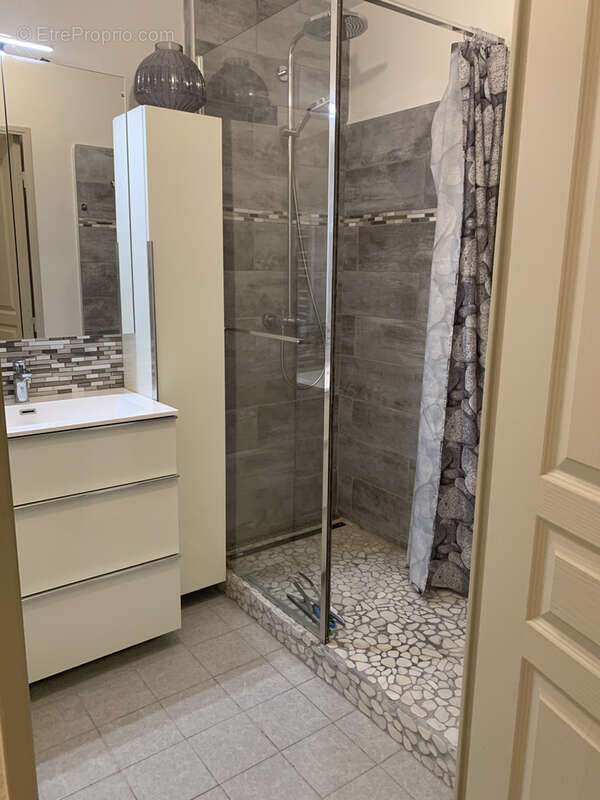 Appartement à LE PONTET