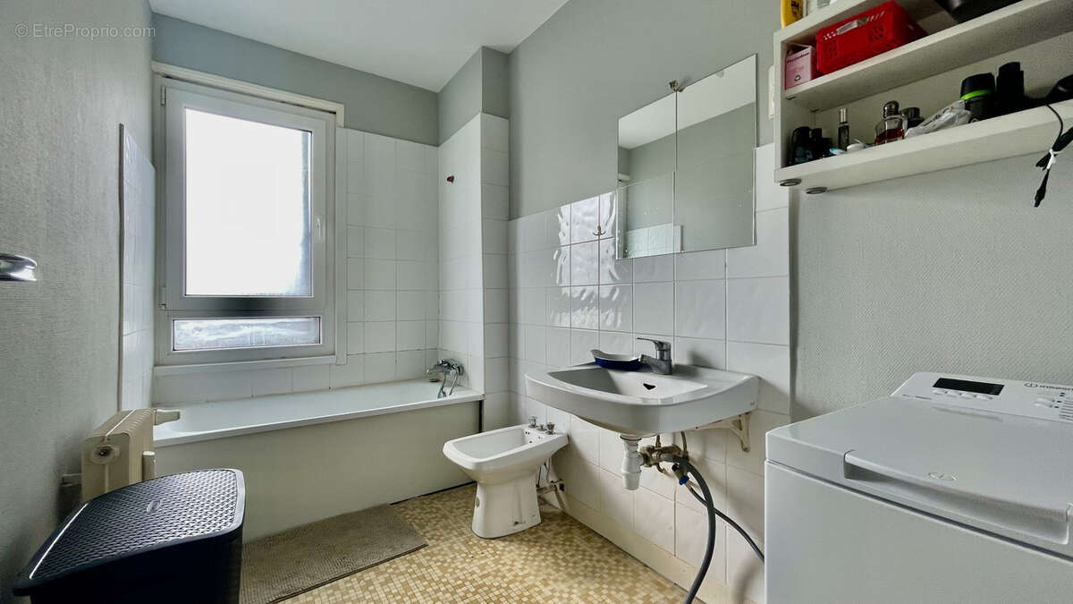 Appartement à VILLEURBANNE