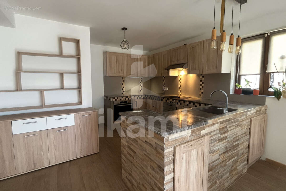 Maison à SAINT-RAMBERT-D&#039;ALBON