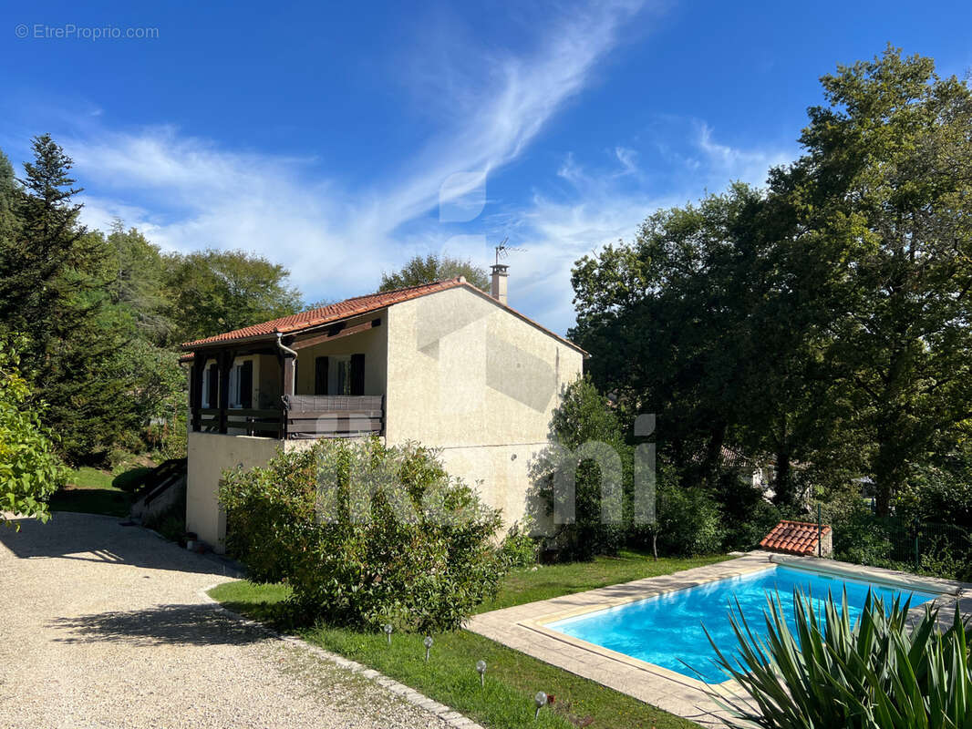 Maison à LEMBRAS