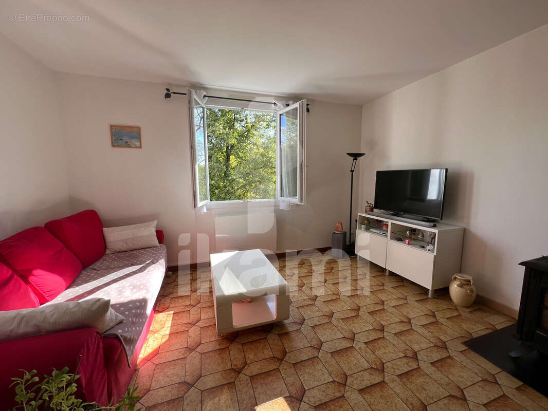 Maison à LEMBRAS