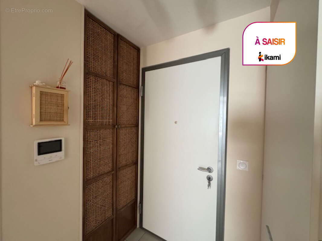 Appartement à POISY