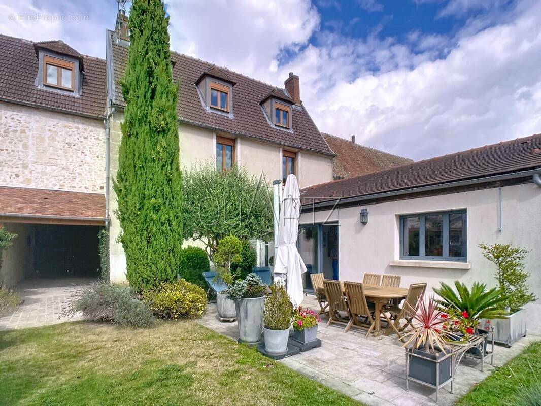 Maison à BOUCONVILLERS