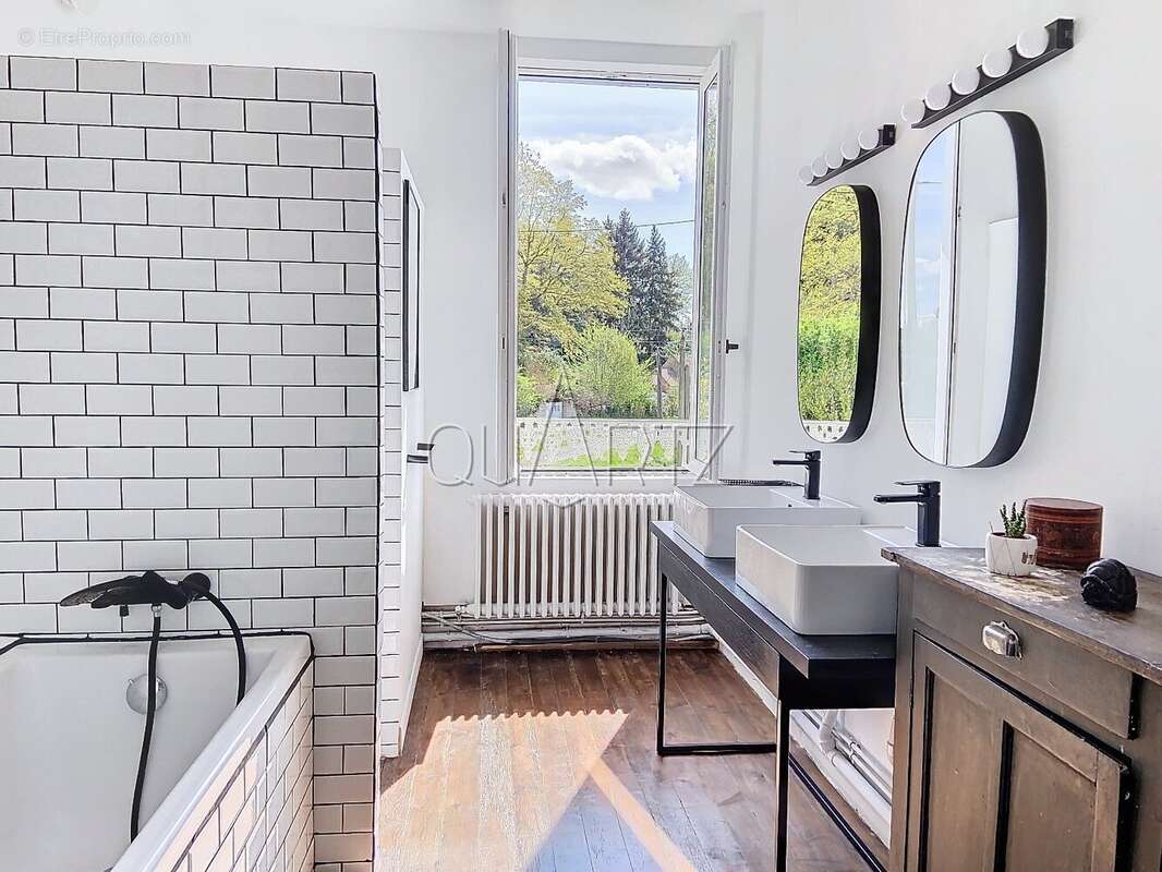 Maison à PACY-SUR-EURE