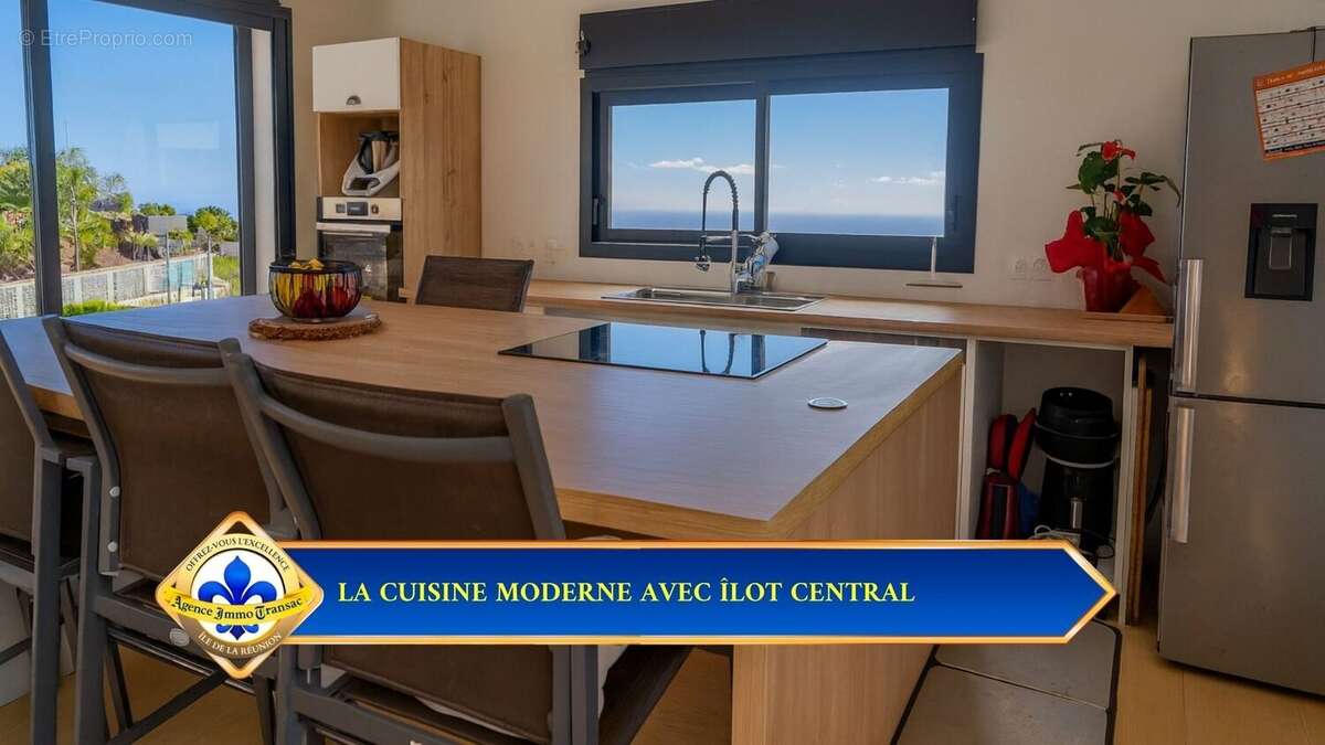 Maison à LES TROIS-BASSINS