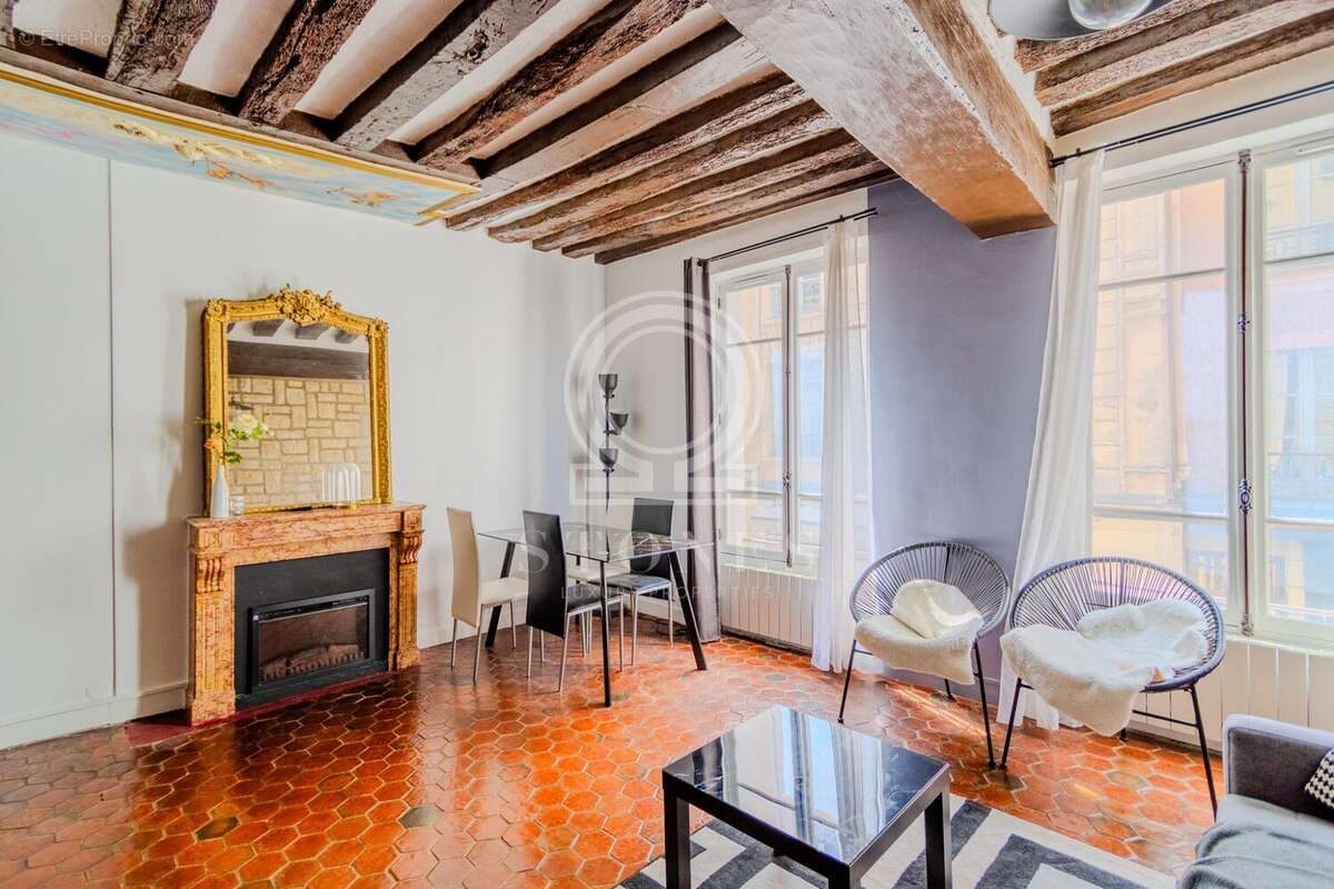 Appartement à SAINT-GERMAIN-EN-LAYE