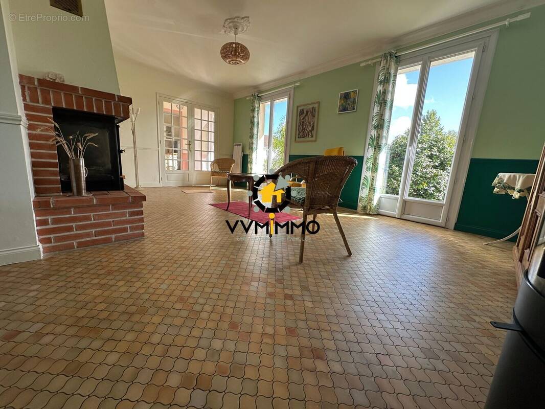 Maison à SAINT-MARS-DU-DESERT