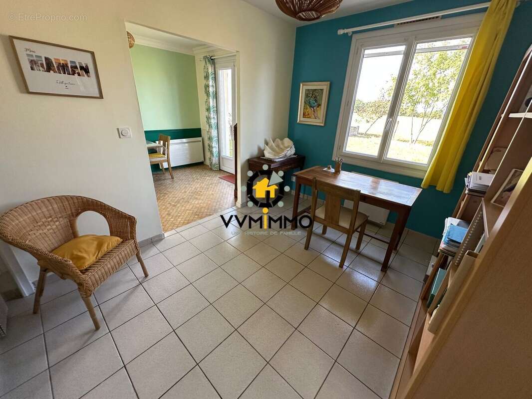 Maison à SAINT-MARS-DU-DESERT