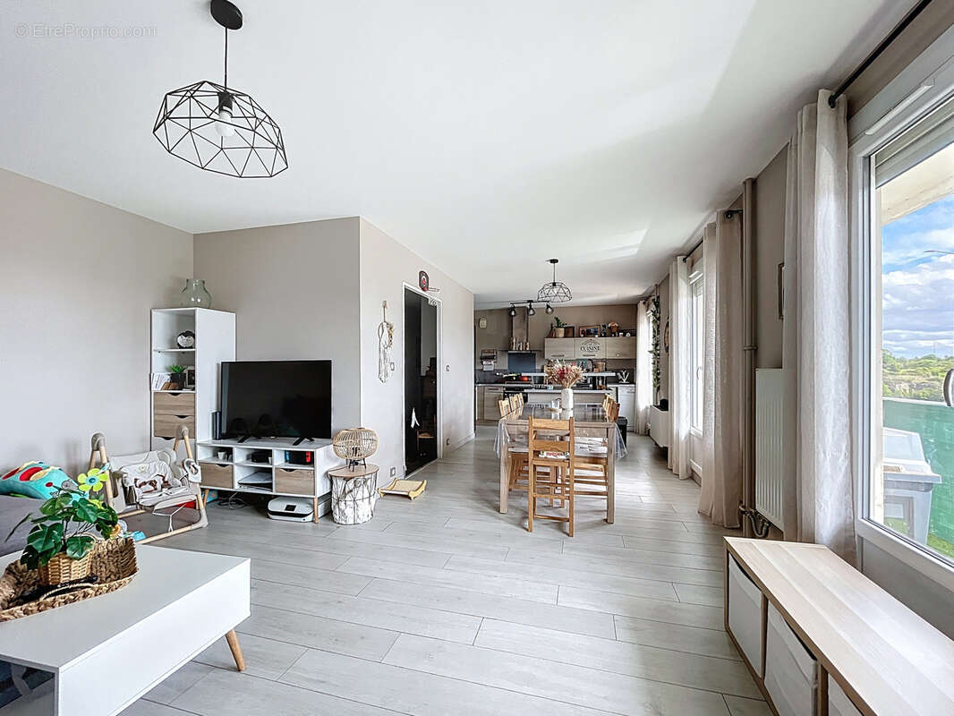 Appartement à TALANT