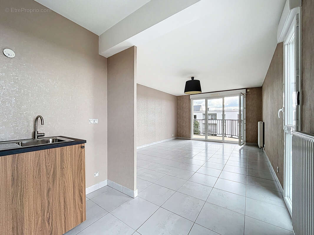 Appartement à CHEVIGNY-SAINT-SAUVEUR