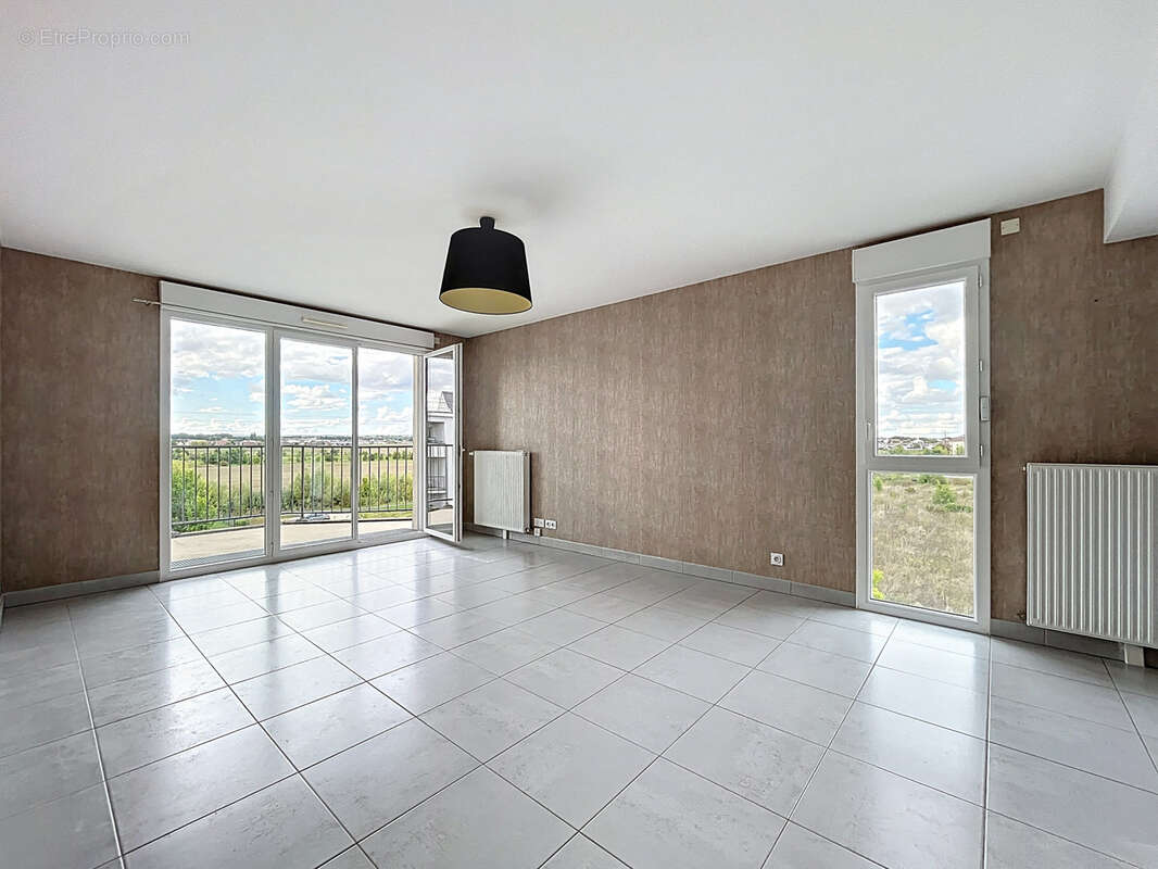 Appartement à CHEVIGNY-SAINT-SAUVEUR