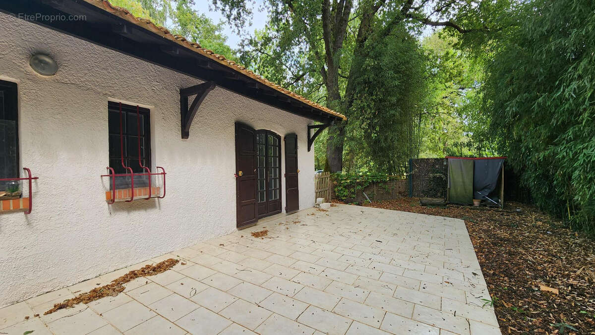 Maison à SAINT-ANDRE-DE-CUBZAC