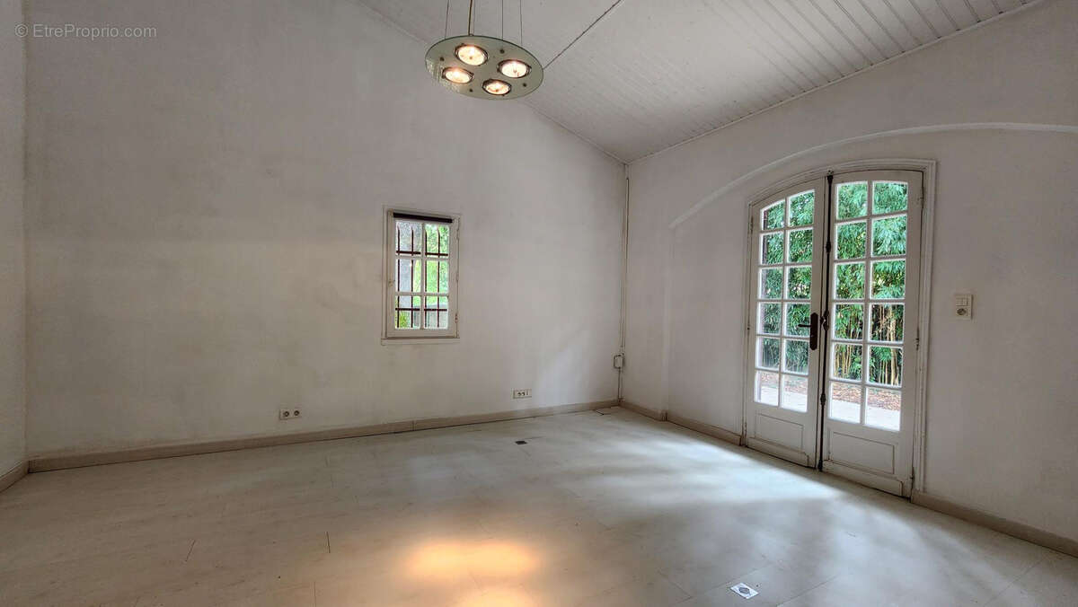 Maison à SAINT-ANDRE-DE-CUBZAC