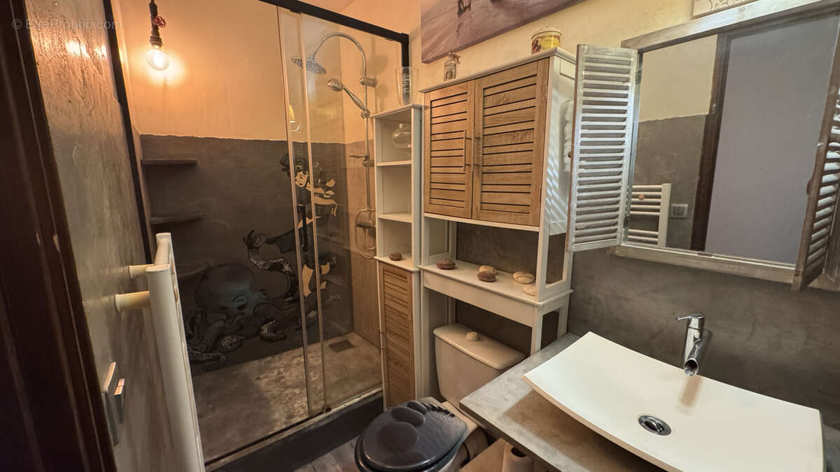 Appartement à LE BAR-SUR-LOUP