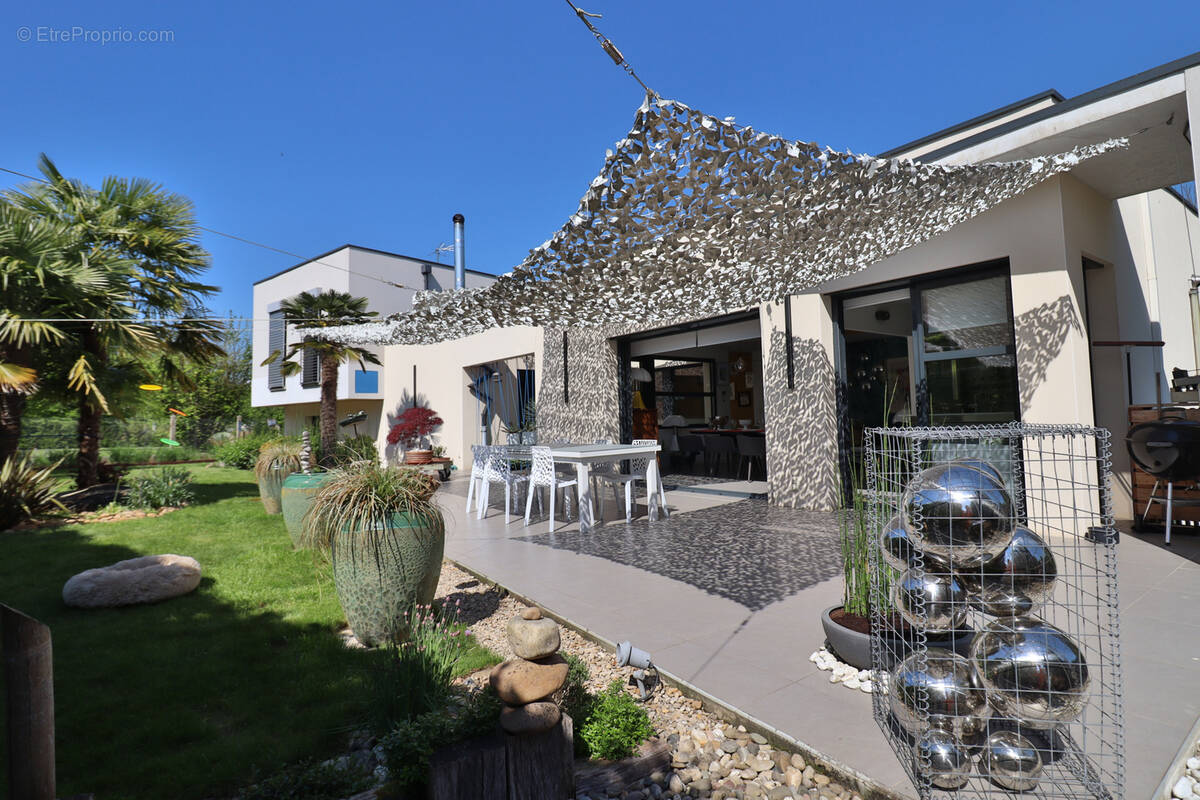 Maison à BREVIANDES