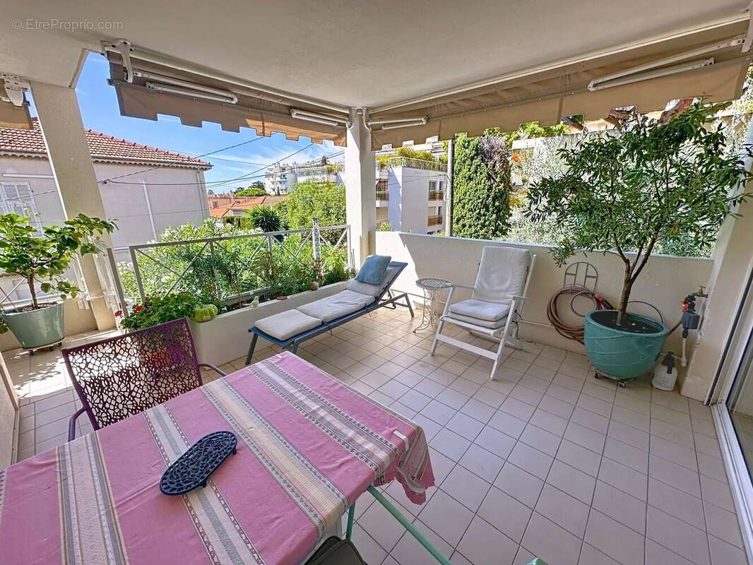 Appartement à CANNES