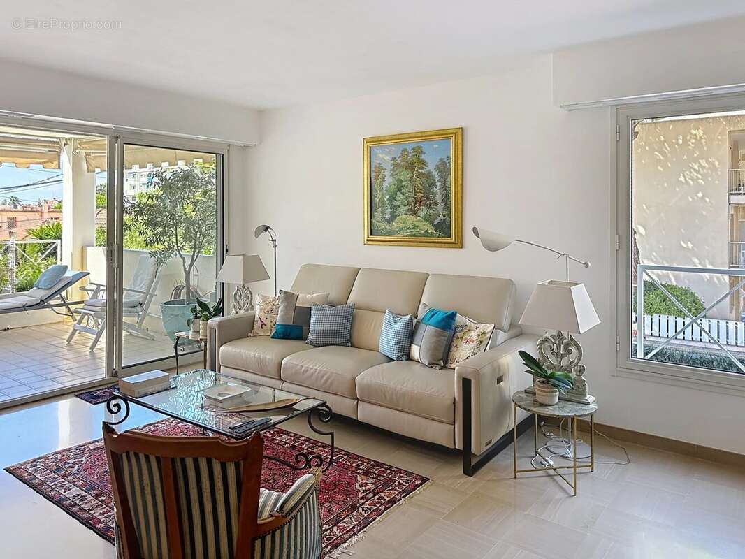 Appartement à CANNES