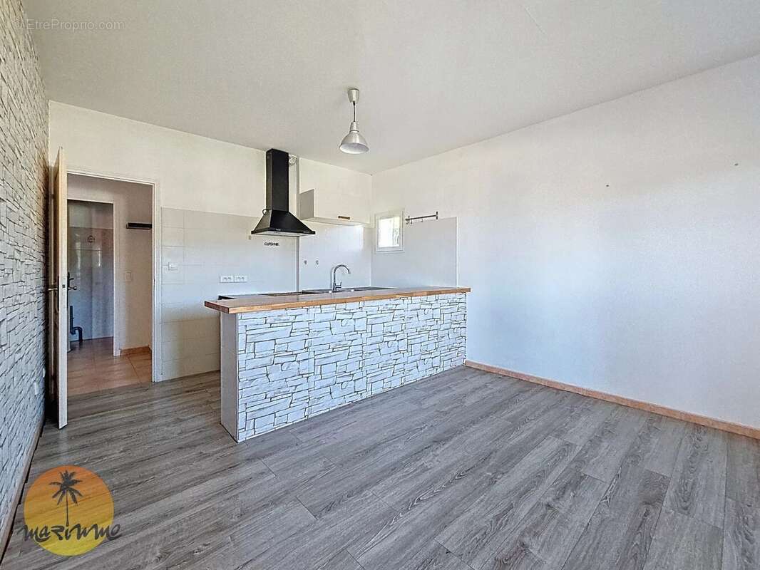 Maison à SAINT-LAURENT-DU-VAR