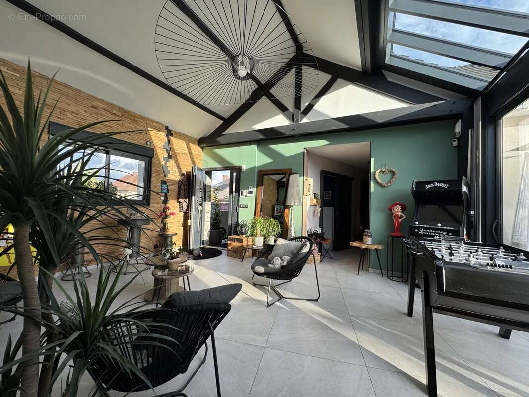 Maison à VILLEMANDEUR