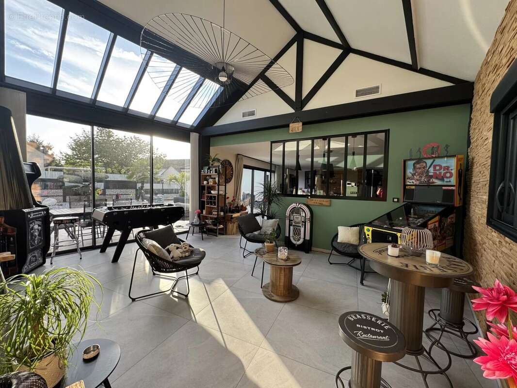 Maison à VILLEMANDEUR