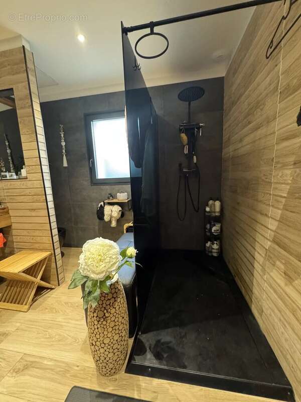 Maison à VILLEMANDEUR