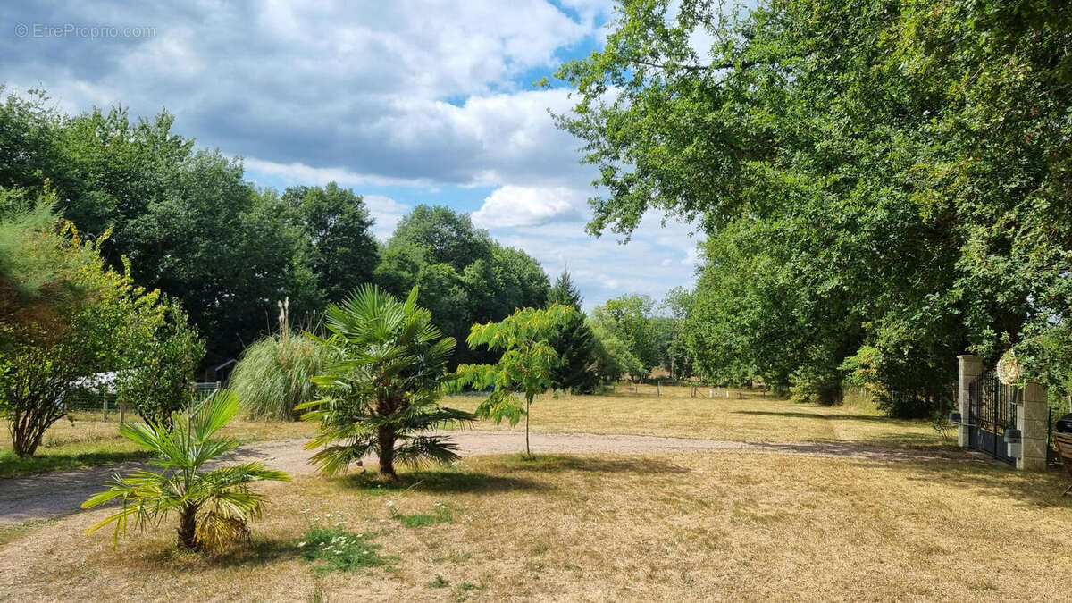 20250822_153046 - Maison à ABJAT-SUR-BANDIAT