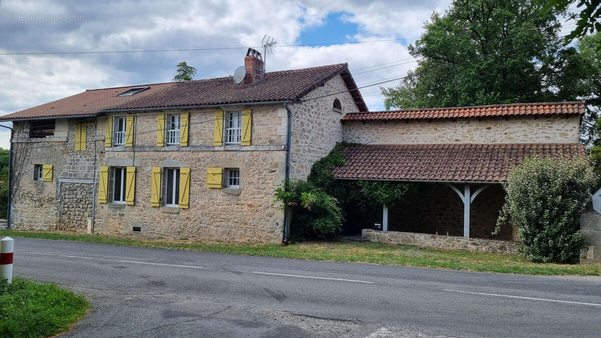 20250822_154021 - Maison à ABJAT-SUR-BANDIAT