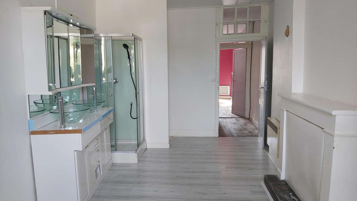 20250828_102543 - Commerce à NONTRON