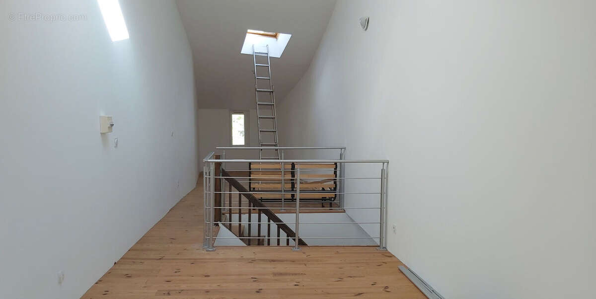 20250828_102622 - Commerce à NONTRON