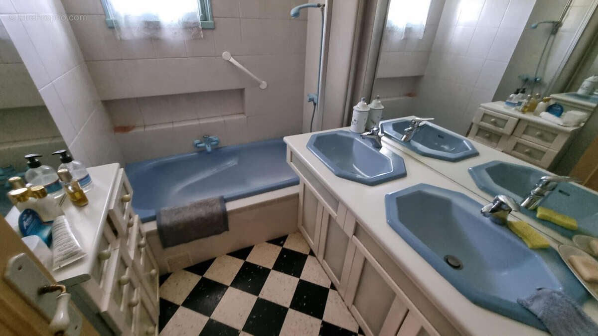 20250612_144534 - Maison à SAINT-MARTIAL-DE-VALETTE