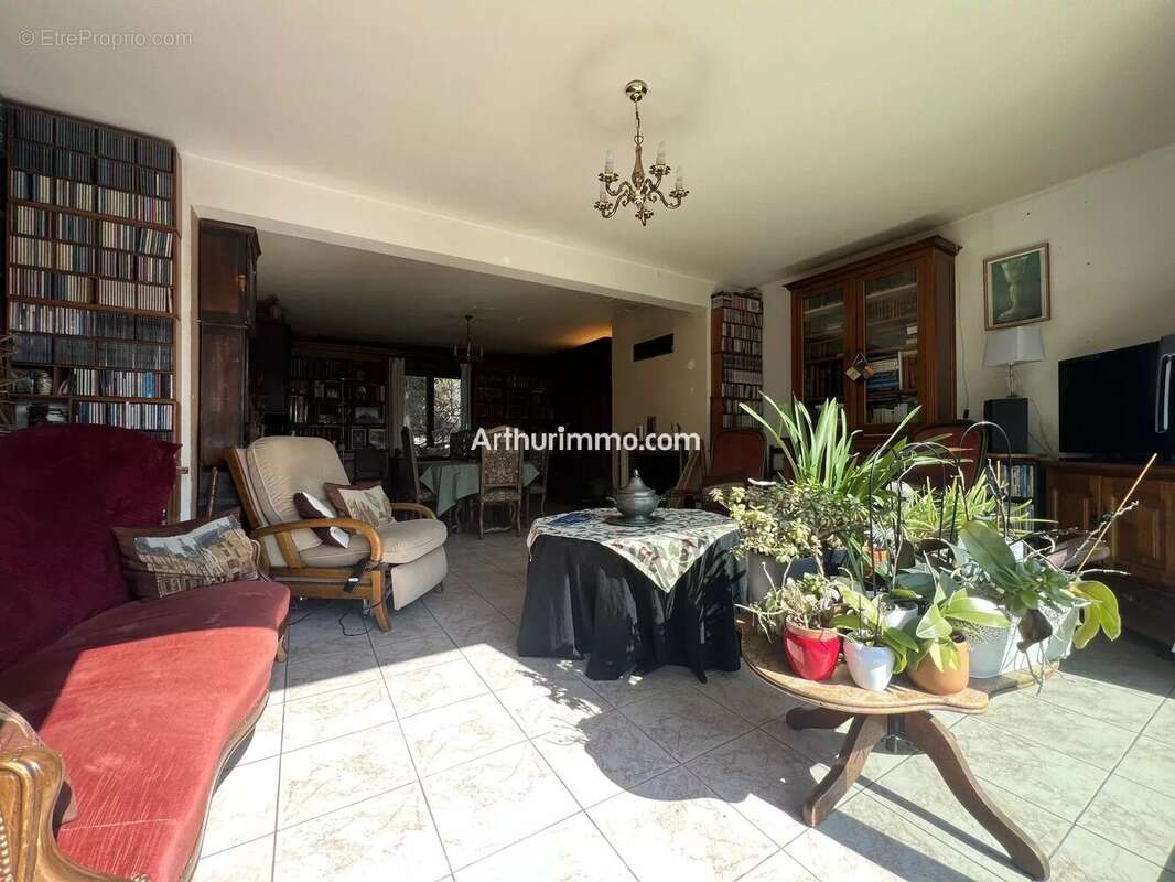 Maison à SUCY-EN-BRIE