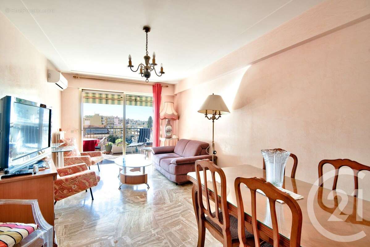 Appartement à NICE