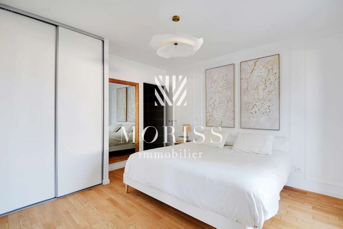 Appartement à CLICHY