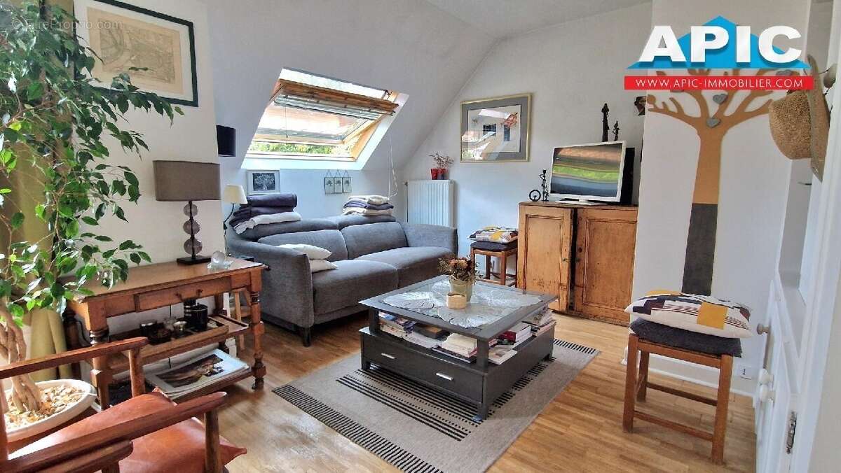 Appartement à GROSLAY