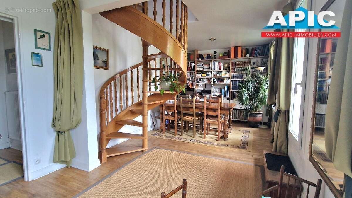 Appartement à GROSLAY