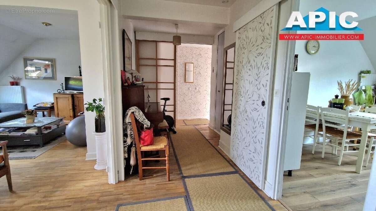 Appartement à GROSLAY