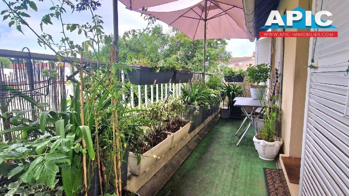 Appartement à GROSLAY