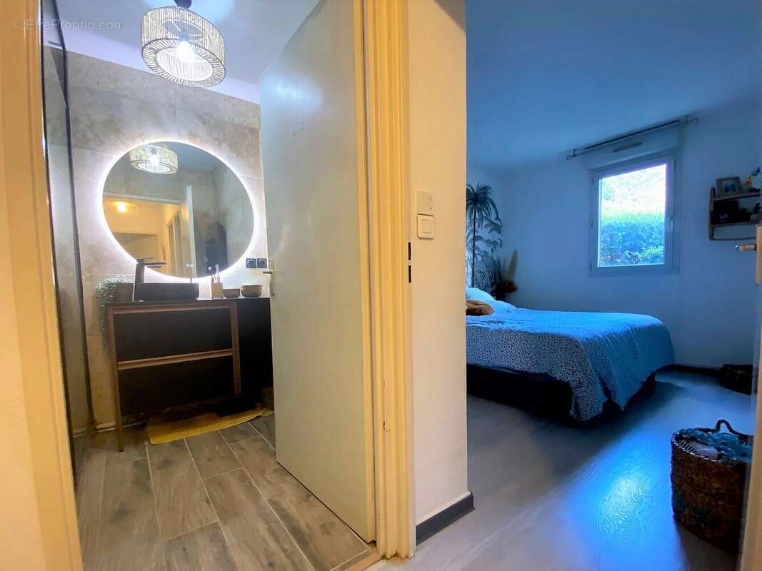 Appartement à MARSEILLE-11E
