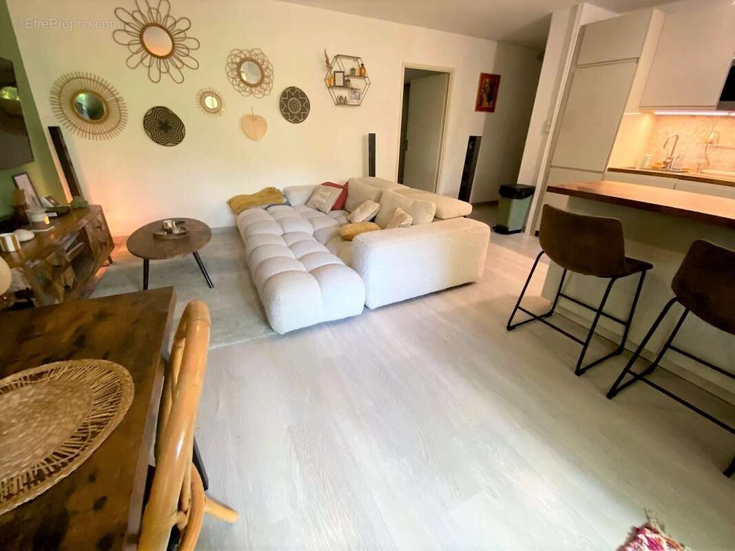 Appartement à MARSEILLE-11E
