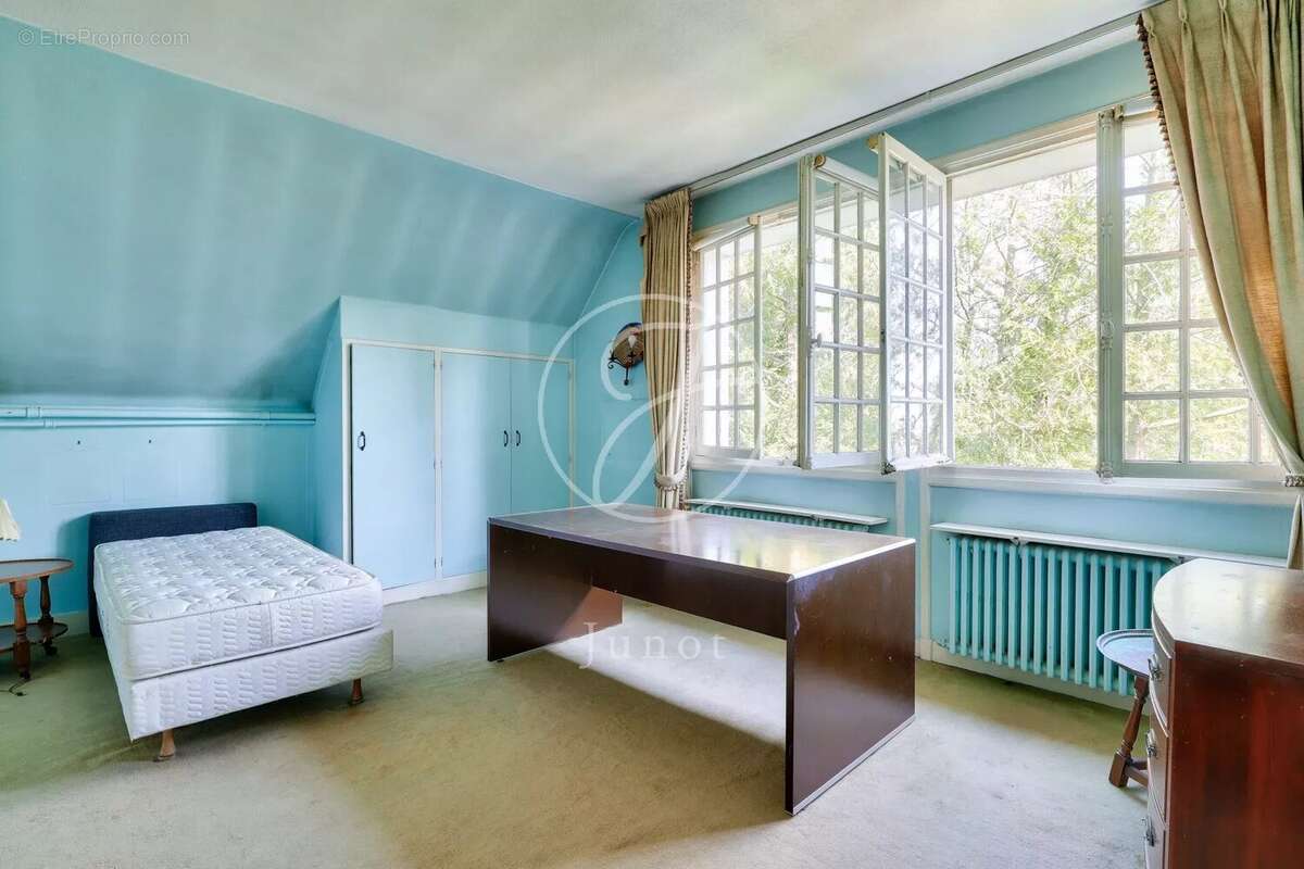 Appartement à GARCHES