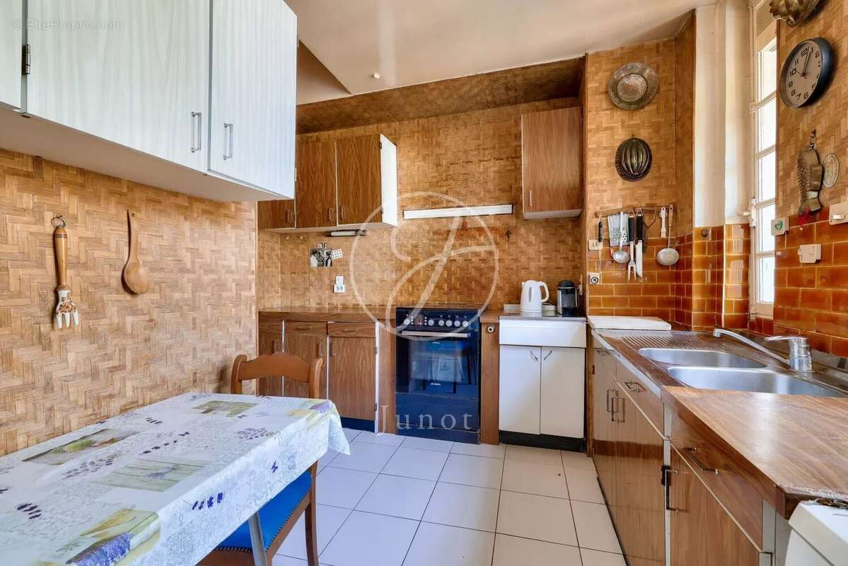 Appartement à GARCHES