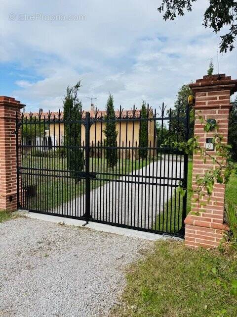 Maison à LABASTIDE-BEAUVOIR