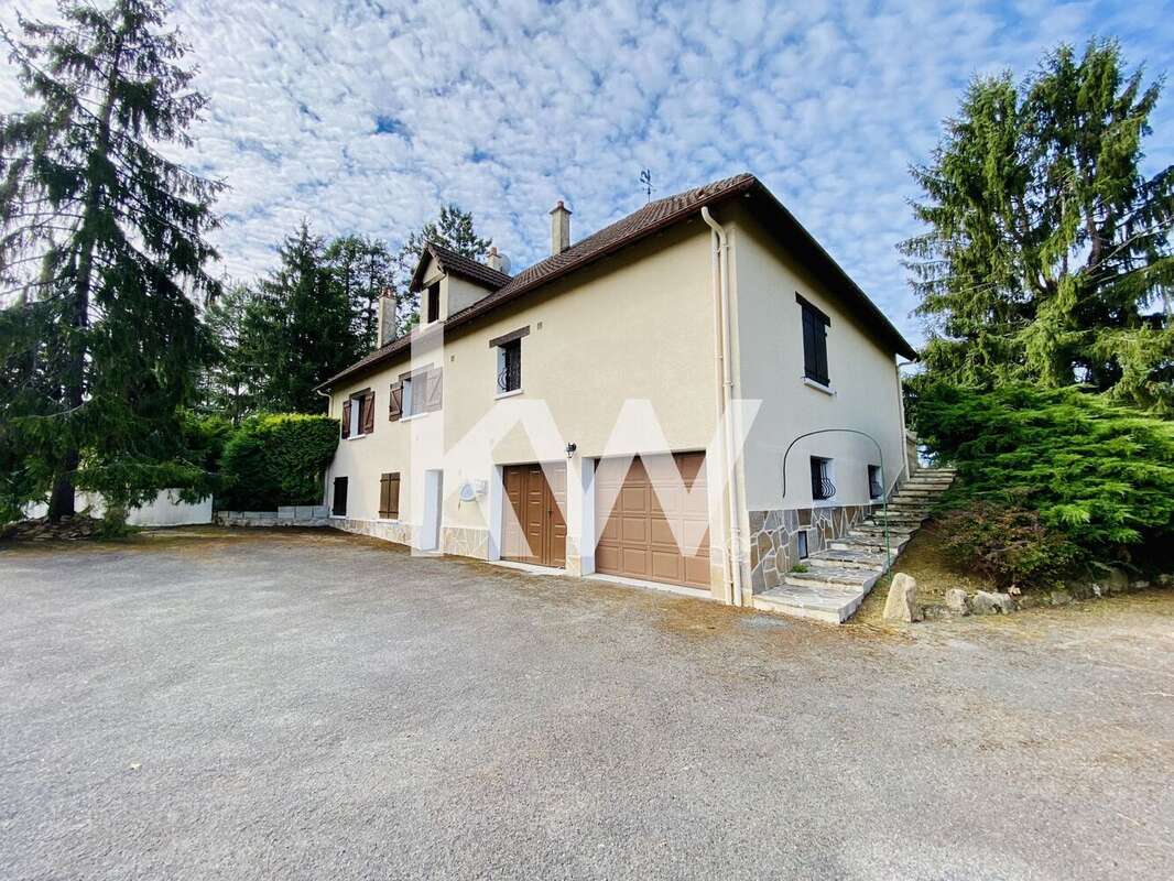 Maison à VERNEUIL-SUR-VIENNE