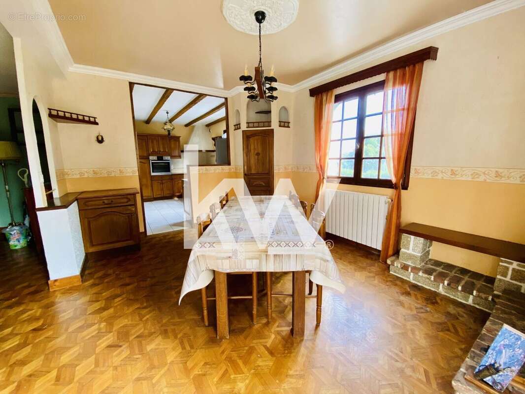 Maison à VERNEUIL-SUR-VIENNE